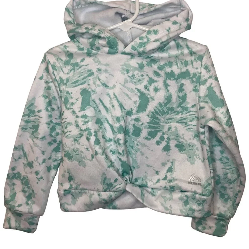 Adorable cropped sweatshirt and athletic legging set size 4t.